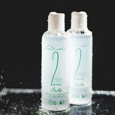 Due (средство для стирки пушистой пряжи)